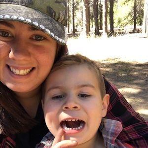 Meet your Posher, Brooke